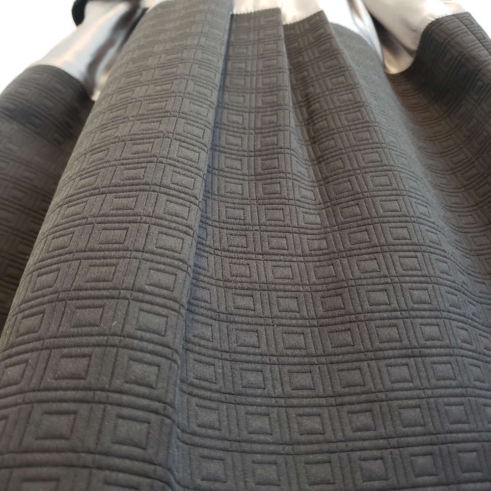 EUC BCBGMaxAzria Cocktail Dress - Picture 7 of 15